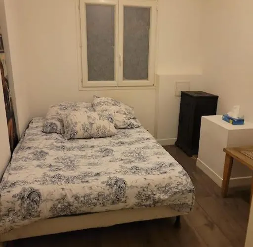 Appartement 2 Chambres 1 Salle De Bain Paris 8Eme Champs Elysees