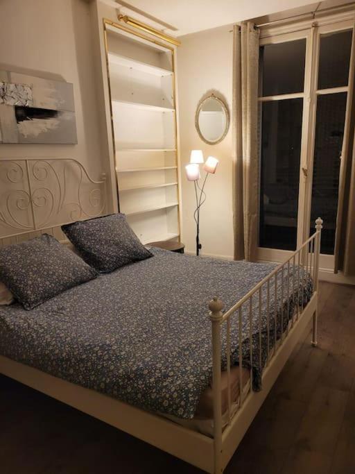 2 1 Salle De Bain 8eme Champs Elysees * Parigi